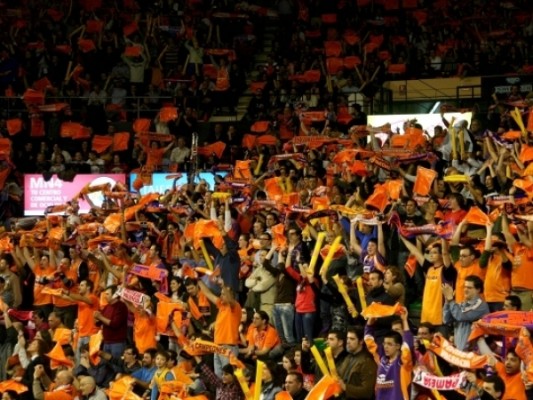 La Fonteta registró la segunda mejor entrada de su historia en debut ACB
