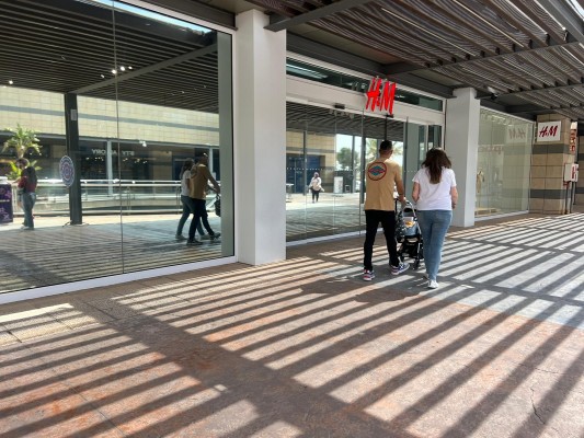 El cierre de H&M en Alicante: 50 despidos y bajan la persiana en Elche, Orihuela y Torrevieja