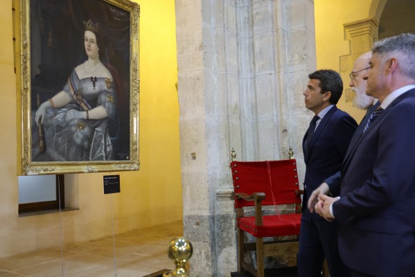 Mazón anuncia 5 millones de euros para rehabilitar el Palacio del Marqués de Rafal en Orihuela