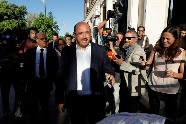 Pedro Antonio Sánchez, al borde de sentarse en el banquillo por el 'Caso Guardería'