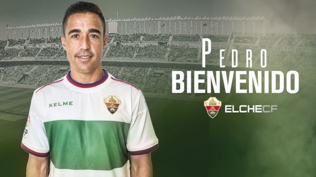 Elche anuncia el fichaje del extremo Pedro Sánchez