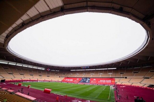 El Ayuntamiento de Sevilla entrega a la UCO la documentación del convenio con la RFEF

