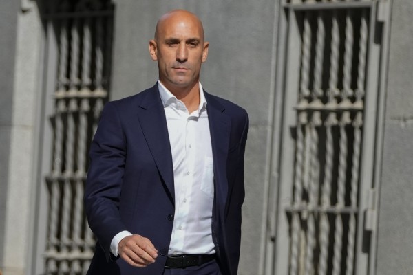 En República Dominicana desconocen si Luis Rubiales se encuentra en el país
