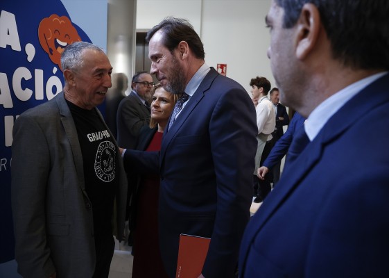 Compromís se replanteará su relación con Sumar y con Sánchez después de las europeas