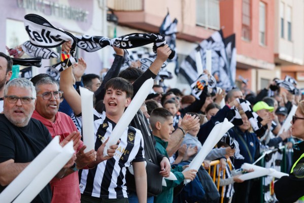 La afición responde: 250 fieles agotan las entradas para acompañar al Castellón en el Di Stéfano