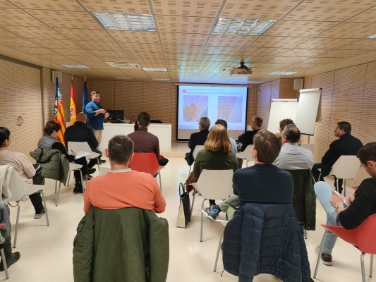 La Diputación reúne a los ayuntamientos para coordinar las actuaciones contra los mosquitos