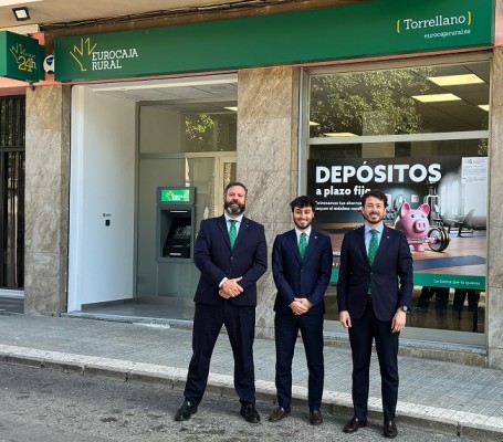 Eurocaja Rural abre oficina en Torrellano apostando por la generación de empleo
