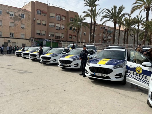 La Policía Local de Elche adquiere 20 nuevos vehículos patrulla por 1,1 millones de euros