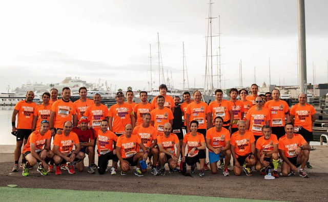 Valencia Basket Running Team le pone el sabor taronja al Medio Maratón de Valencia
