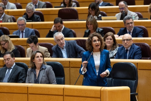 Montero asegura que los comicios catalanes alteran el momento político de los presupuestos