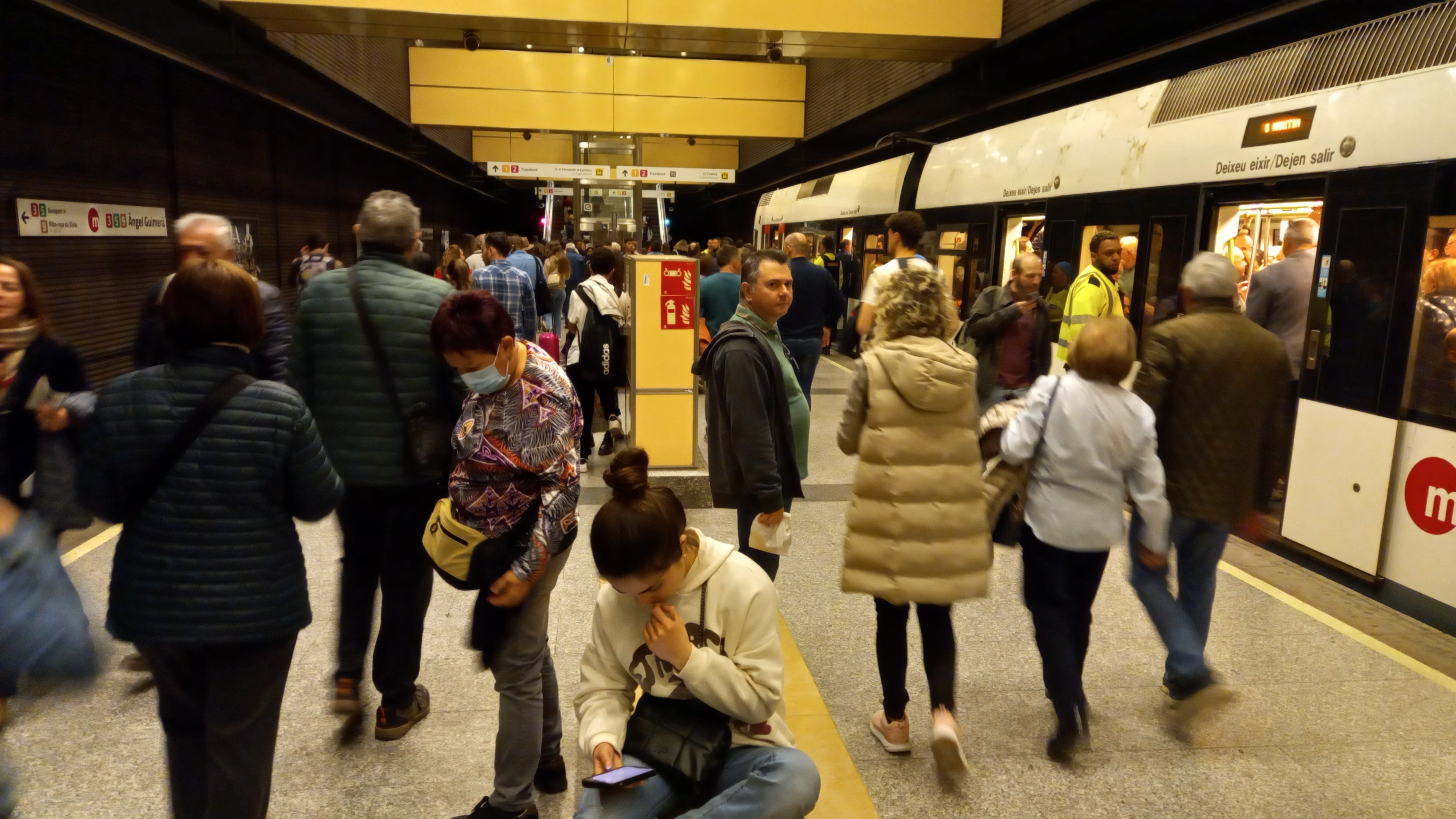 Metrovalencia evita 1,1 millones de desplazamientos privados en los días grandes de Fallas
