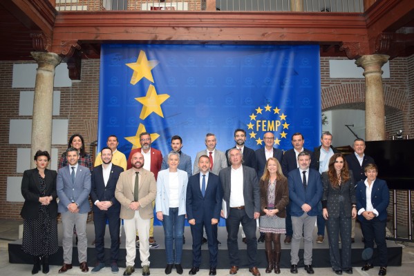 La edil de Turismo de Alicante se integra en la comisión sectorial de la FEMP