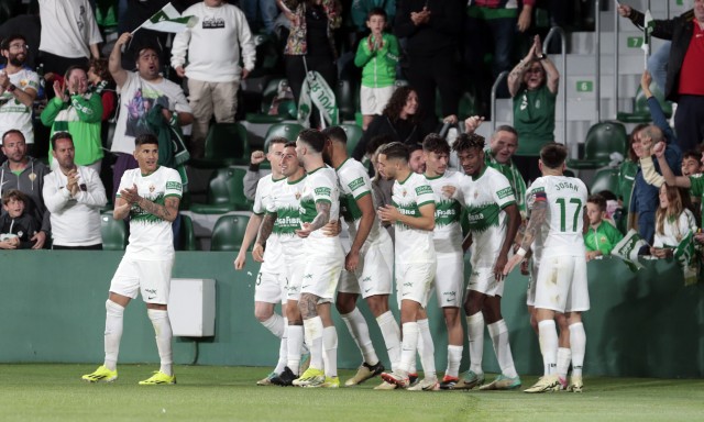 El Elche de Beccacece buscará ante el Levante igualar la marca de la 2012/13 con Escribá