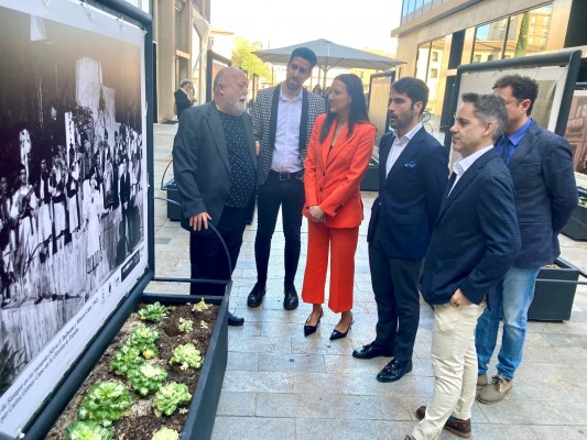 Un viaje a la Murcia de los 60 con la película 'Siempre en mi recuerdo': exposición y reestreno en la Filmoteca