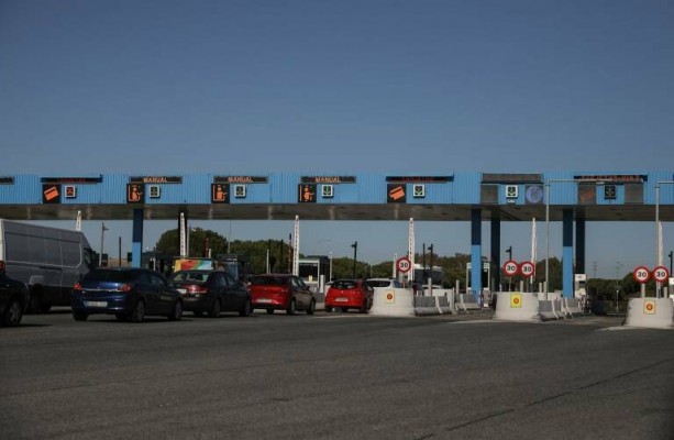 Fedea insiste en la necesidad de introducir peajes en las carreteras para financiar su mantenimiento