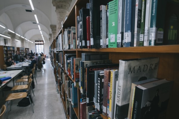 Educación pone en marcha el portal Biblioedu, la red valenciana de bibliotecas escolares en línea