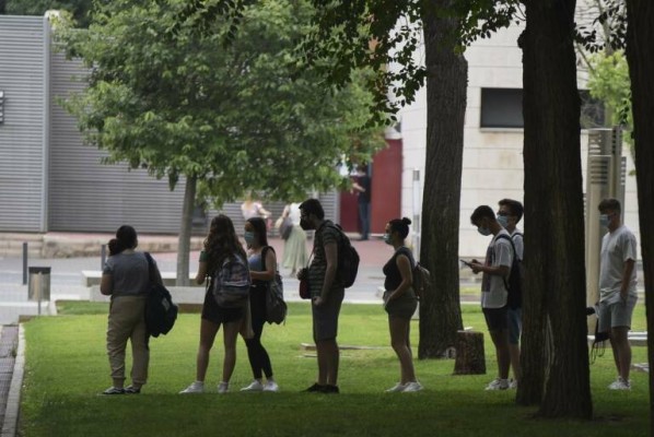Las becas para el curso 2024-2025 se pueden solicitar desde este martes