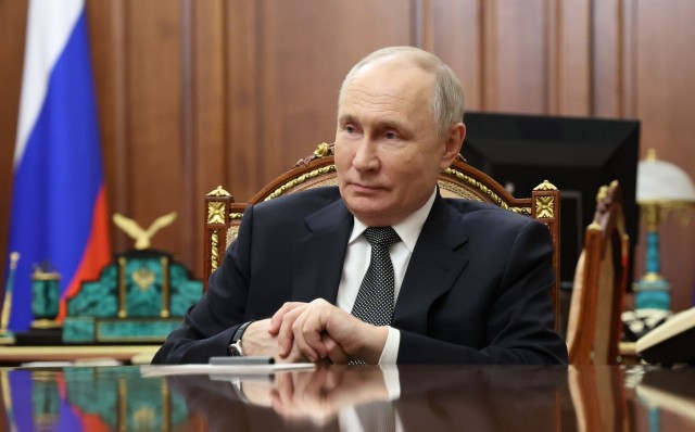 Putin gana las elecciones presidenciales con el 87% de los votos, según datos oficiales provisionales
