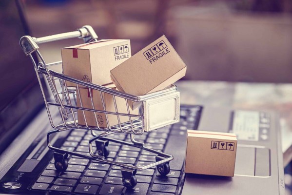 Casi la mitad de la población dice no sentirse marcado por 'influencers' y creadores de contenido al comprar online
