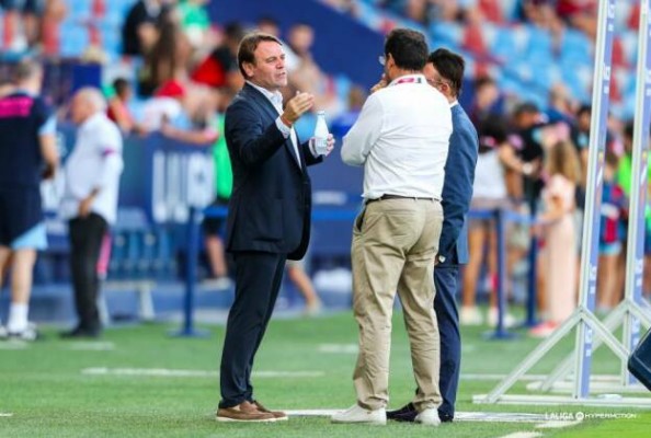Firmado el plan de viabilidad para el Levante de Danvila