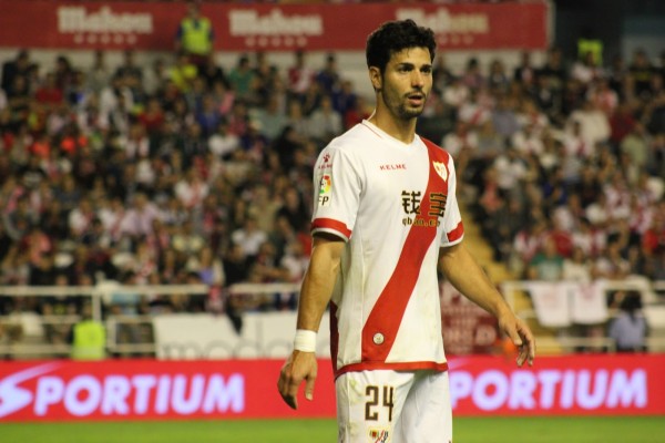 Javi Guerra renueva por el Rayo Vallecano hasta 2019