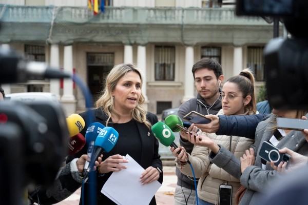 Barrachina solicita al Gobierno una respuesta a las peticiones de reunión presentadas en enero 