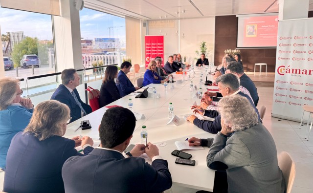 El Consell impulsará el Parque de la Industria Agroalimentaria y Energías Renovables en Orihuela