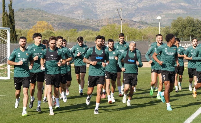 El Castellón quiere dar un golpe de autoridad desde las alturas ante el rival más en forma del grupo  