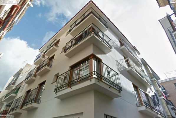 Ballester sigue con sus ojos puestos en Benidorm: adquiere un edificio en el centro