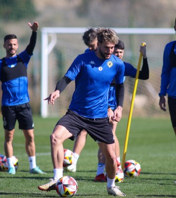 El Hércules, ante la obligación de dejar de dar vueltas en círculo