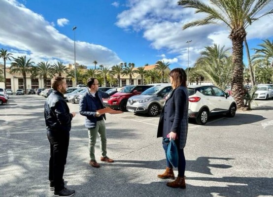 El PSOE de Elche defiende que nada prohíbe construir un parking subterráneo en Candalix