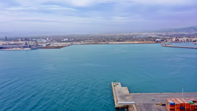 PortCastelló adjudica la mota de cierre y confirma el interés de varias empresas por Octopus