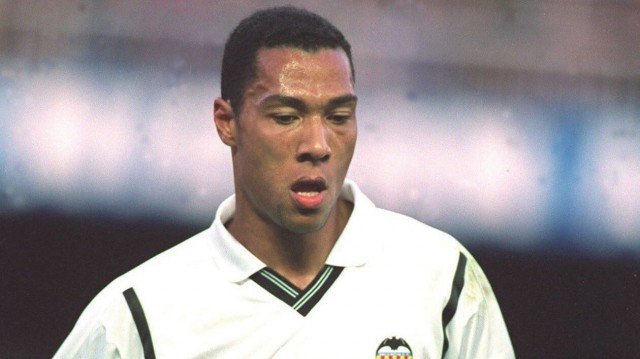 John Carew: un delantero alejado de los tópicos