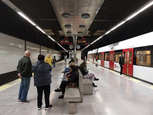 Una incidencia con el enclavamiento obliga a modificar el servicio de L7 de Metrovalencia