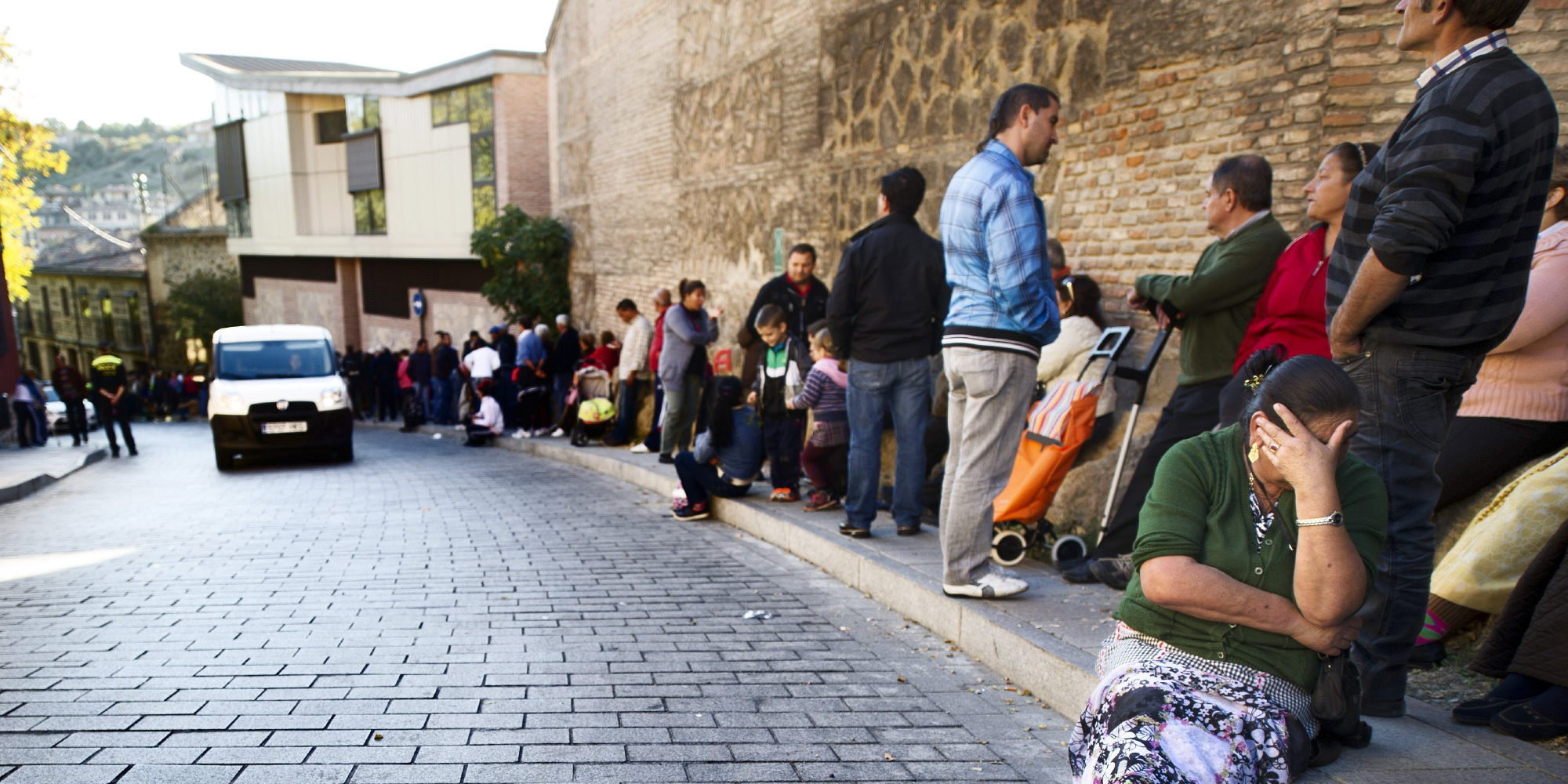 Un autobús de Valencia se une a la Caravana a Grecia por los derechos humanos