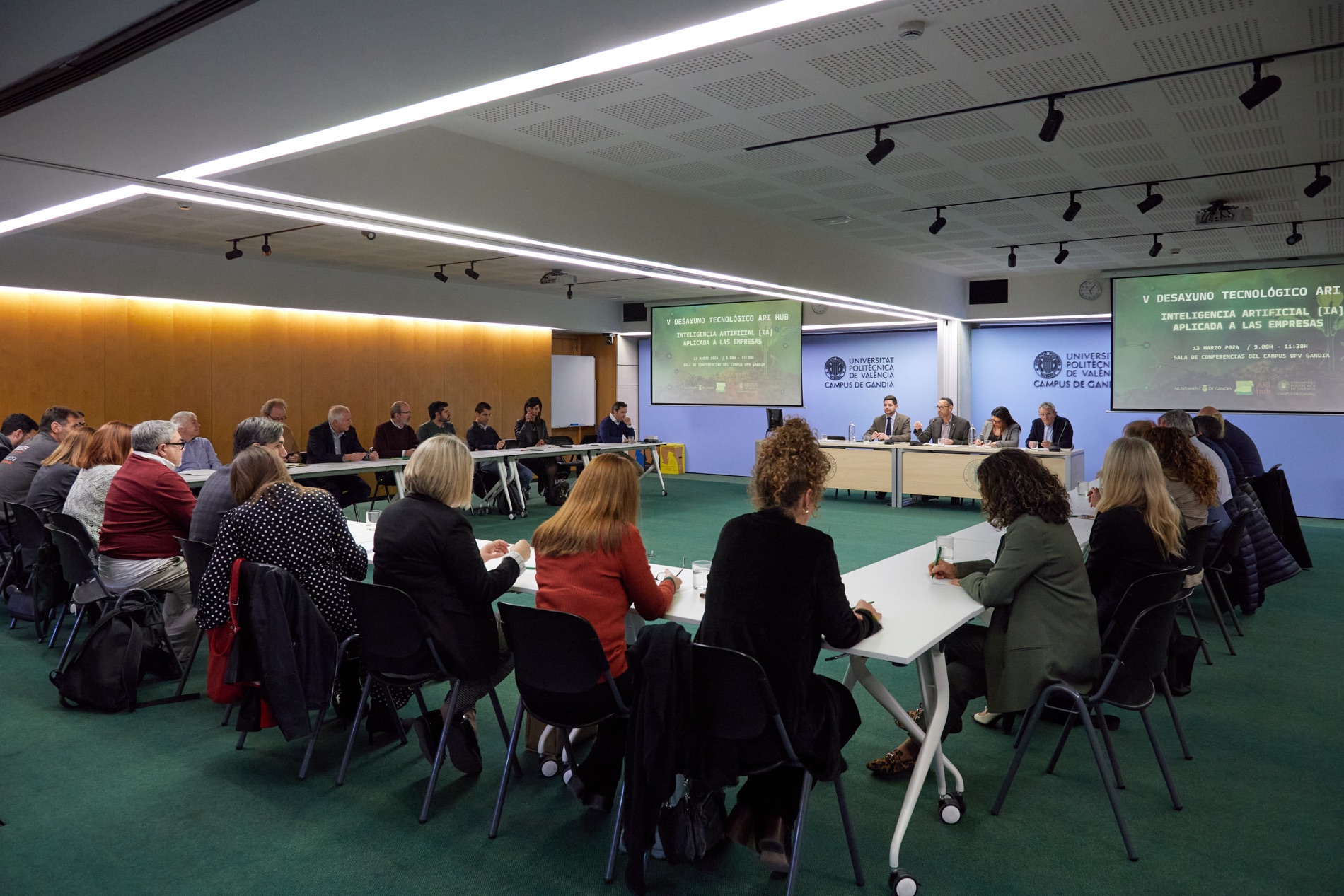 El Campus de Gandia de la UPV aborda la inteligencia artificial aplicada a las empresas 