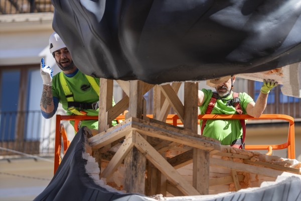 Un total de 21 fallas de València son accesibles en lengua de signos, un 76% más que el año anterior

