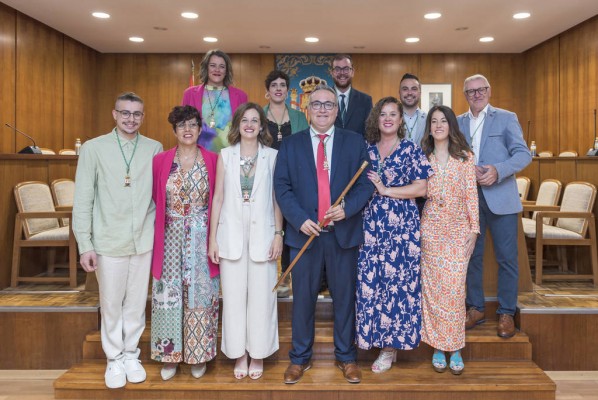 El alcalde reestructura las delegaciones de Som Ibi tras la renuncia de Joan Josep Sarrió