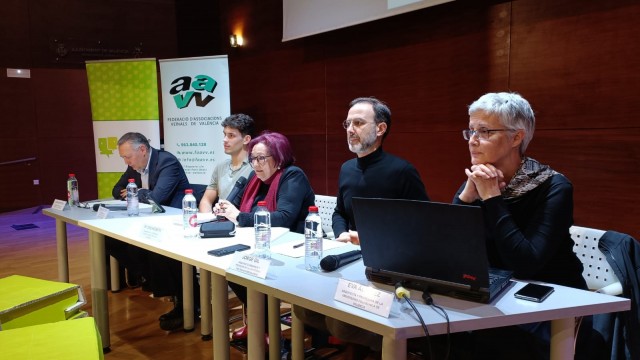 El Consell de la Joventut y la Federación de Vecinos ponen de relieve 
