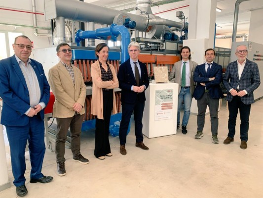 ITC e Ivace+i dan un nuevo paso para implantar el hidrógeno verde en la industria cerámica