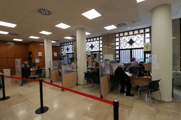 Sagunt retira la necesidad de pedir cita previa en la mayoría de sus trámites administrativos