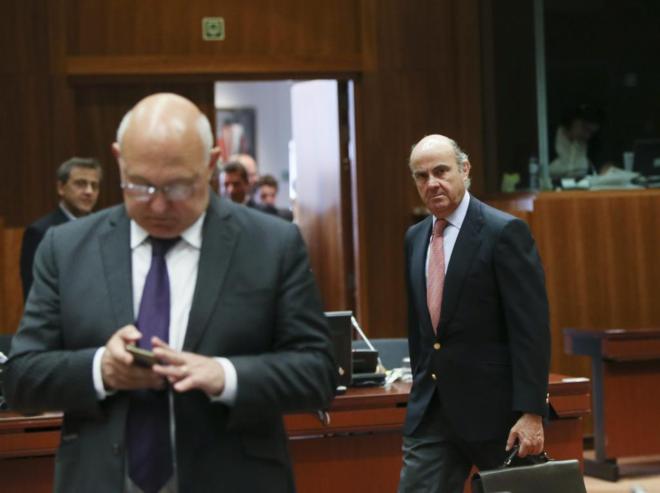 El Gobierno elevará el Impuesto de Sociedades en 6.000 millones en 2017 para cumplir el déficit