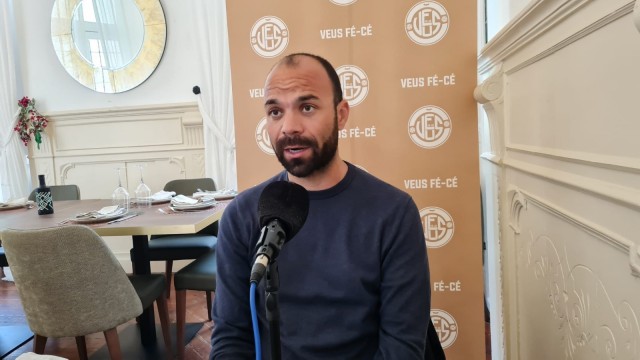 Luis Vicente Mateo: 