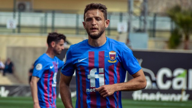 El Hércules tantea el fichaje del pivote Miguel Núñez, pero la RFEF cierra la puerta al mismo