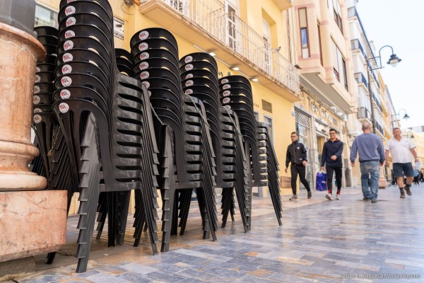 Los hosteleros que amplían sus terrazas en la Semana Santa de Cartagena deberán alquilar las sillas que ocupan ese espacio extra
