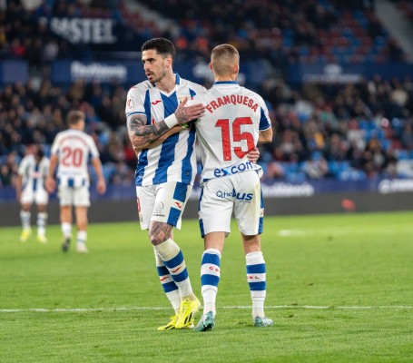 Franquesa mantiene el liderato