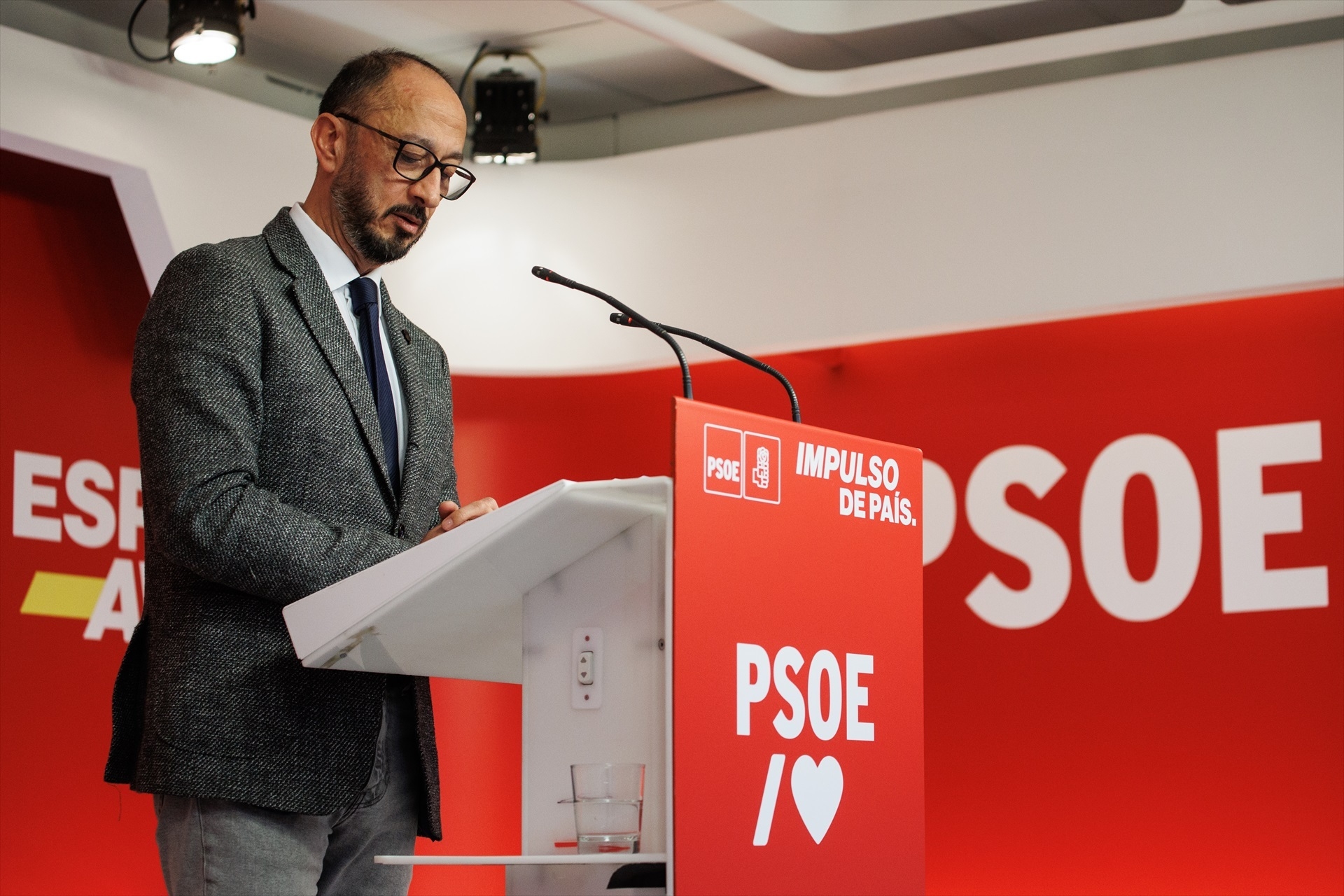 El PSOE presentará mociones en ayuntamientos y CCAA por el voto en contra del PP al techo de gasto
