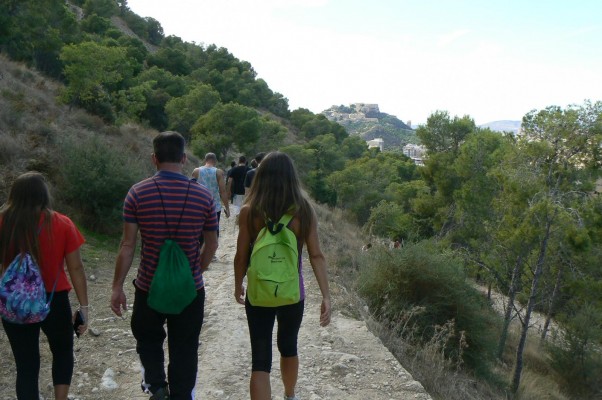 Alicante pone en marcha los 'Senderos de Primavera' con seis rutas por sus parajes naturales
