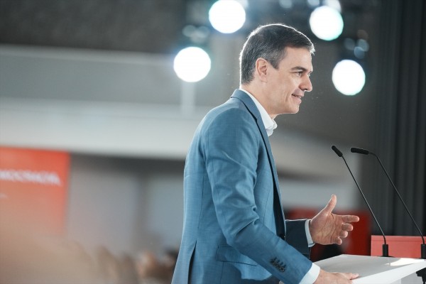 Sánchez afirma que el PSOE presentará una proposición de ley para abolir la prostitución