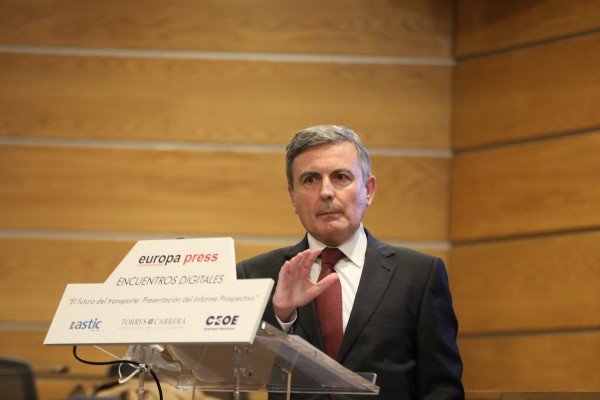 Pedro Saura emprende un cambio de rumbo ante las dificultades del grupo Correos